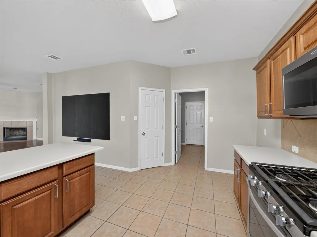 18700 Silent Water Way Pflugerville TX 78660