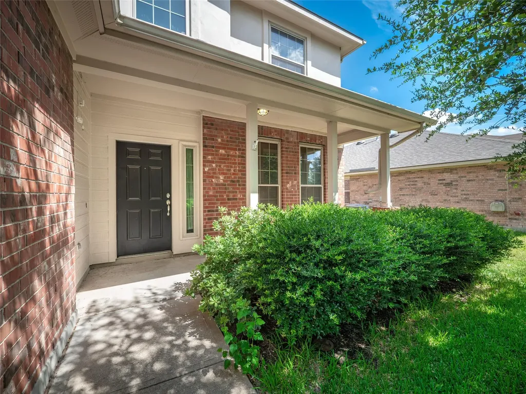 18700 Silent Water Way Pflugerville TX 78660