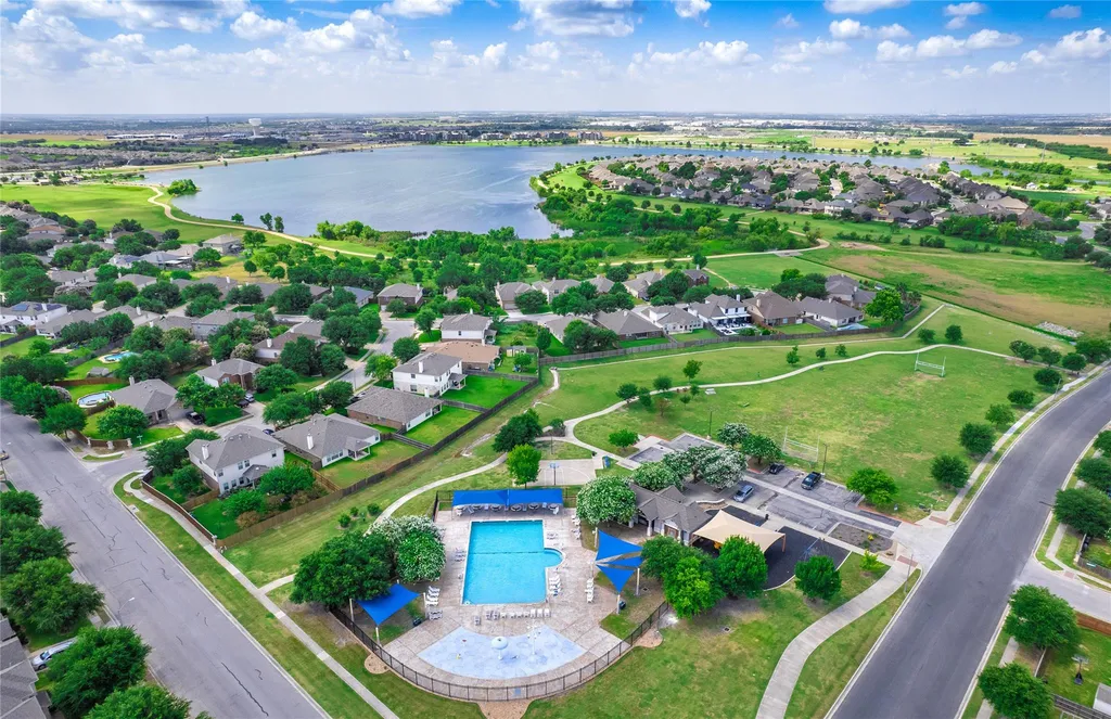 18700 Silent Water Way Pflugerville TX 78660