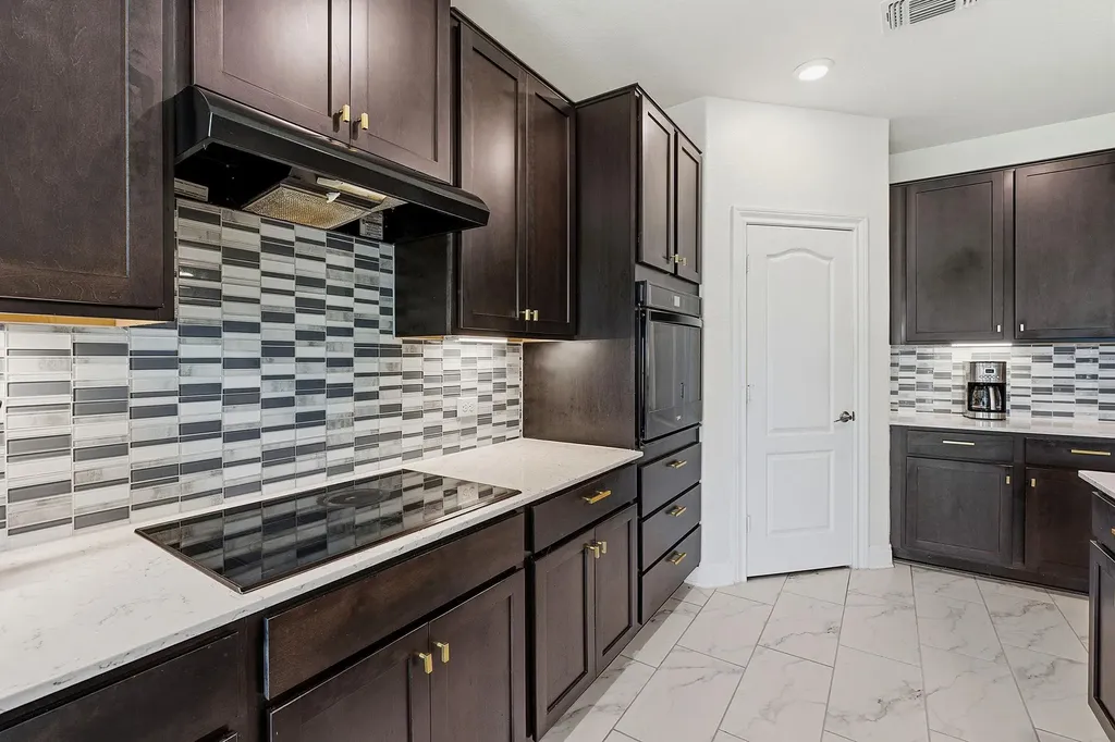 1617 Quynn Lane Leander TX 78641