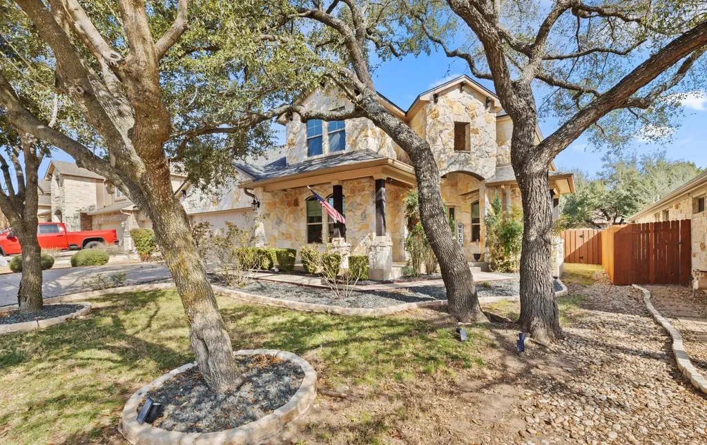 208 Arrezo Lane Georgetown TX 78628