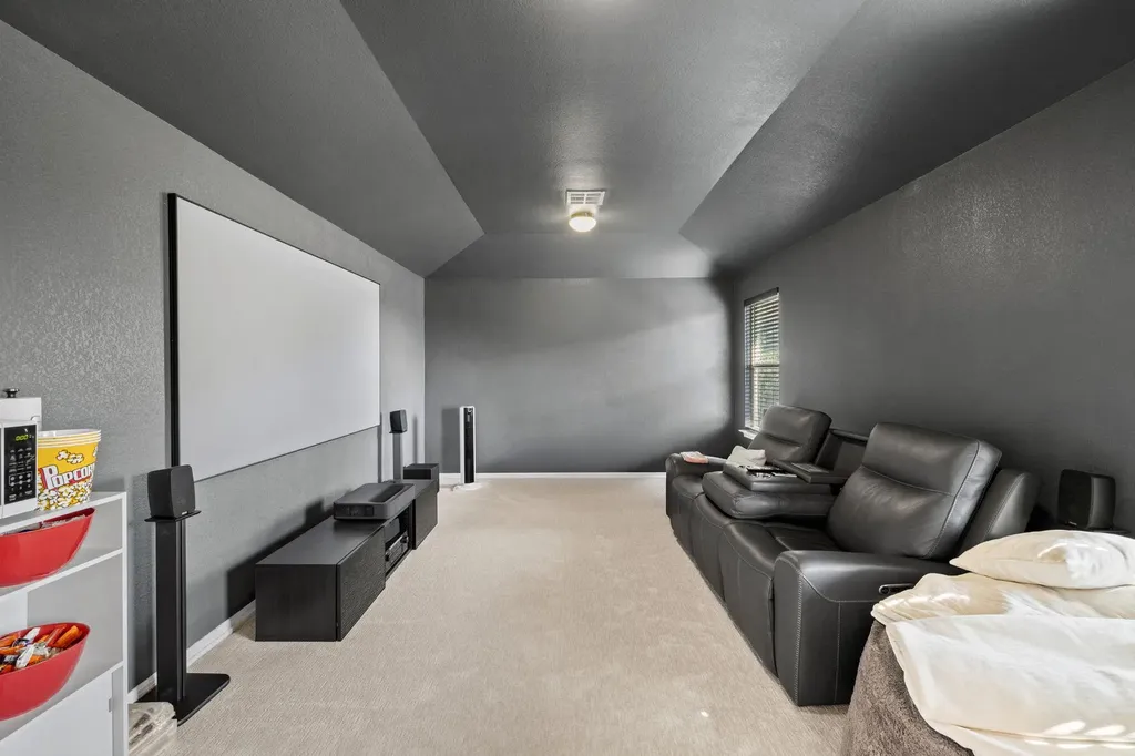 208 Arrezo Lane Georgetown TX 78628