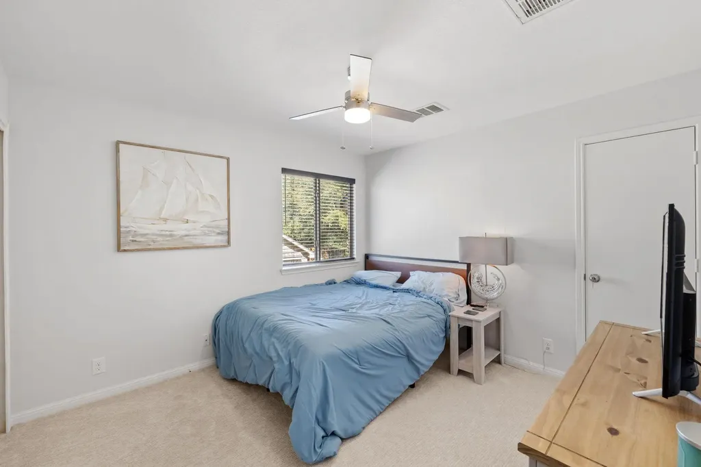 208 Arrezo Lane Georgetown TX 78628