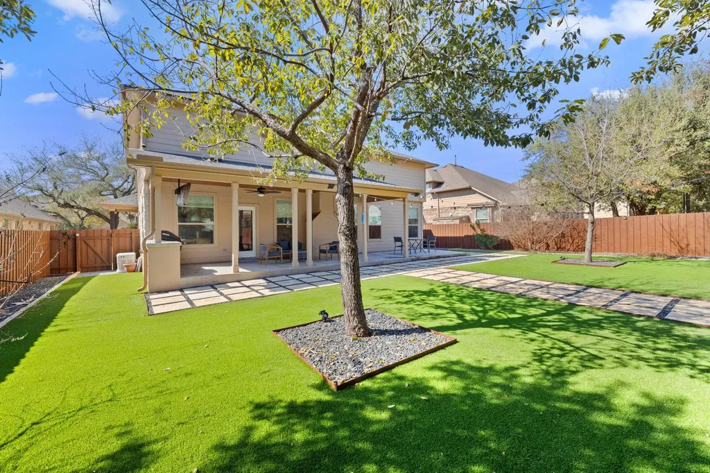 208 Arrezo Lane Georgetown TX 78628
