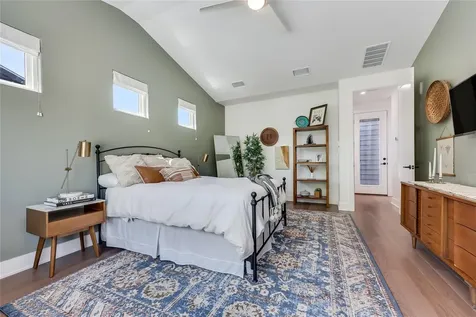 2111 Greenwood Avenue Austin TX 78723