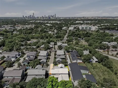 2111 Greenwood Avenue Austin TX 78723