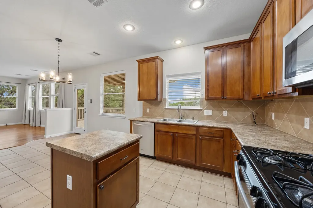 11729 Springs Head Loop Austin TX 78717
