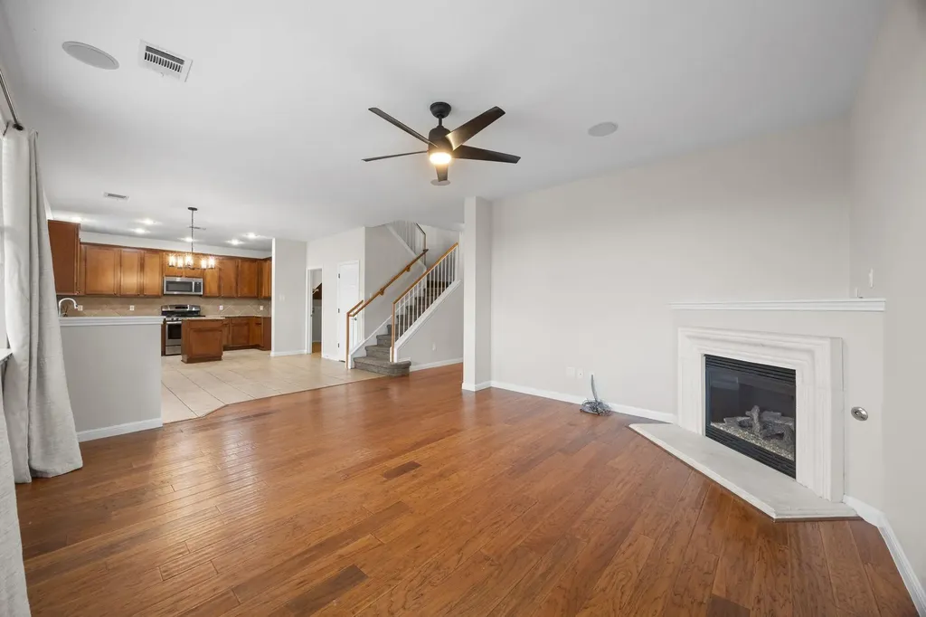 11729 Springs Head Loop Austin TX 78717