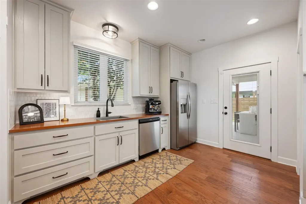 1301 West Street Georgetown TX 78626