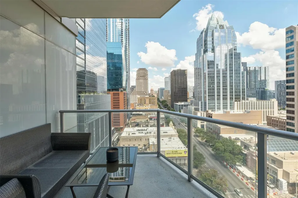200 Congress Avenue Austin TX 78701