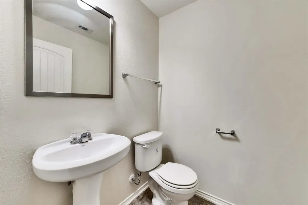 9004 Bird Brook Lane Austin TX 78747