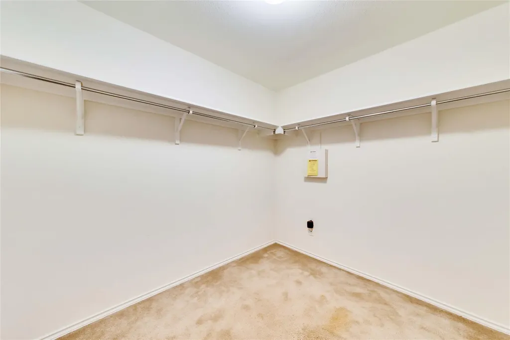 9004 Bird Brook Lane Austin TX 78747