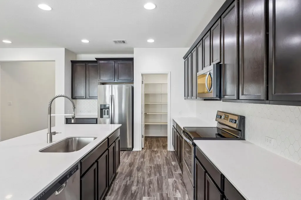 1432 Morning View Road Georgetown TX 78628