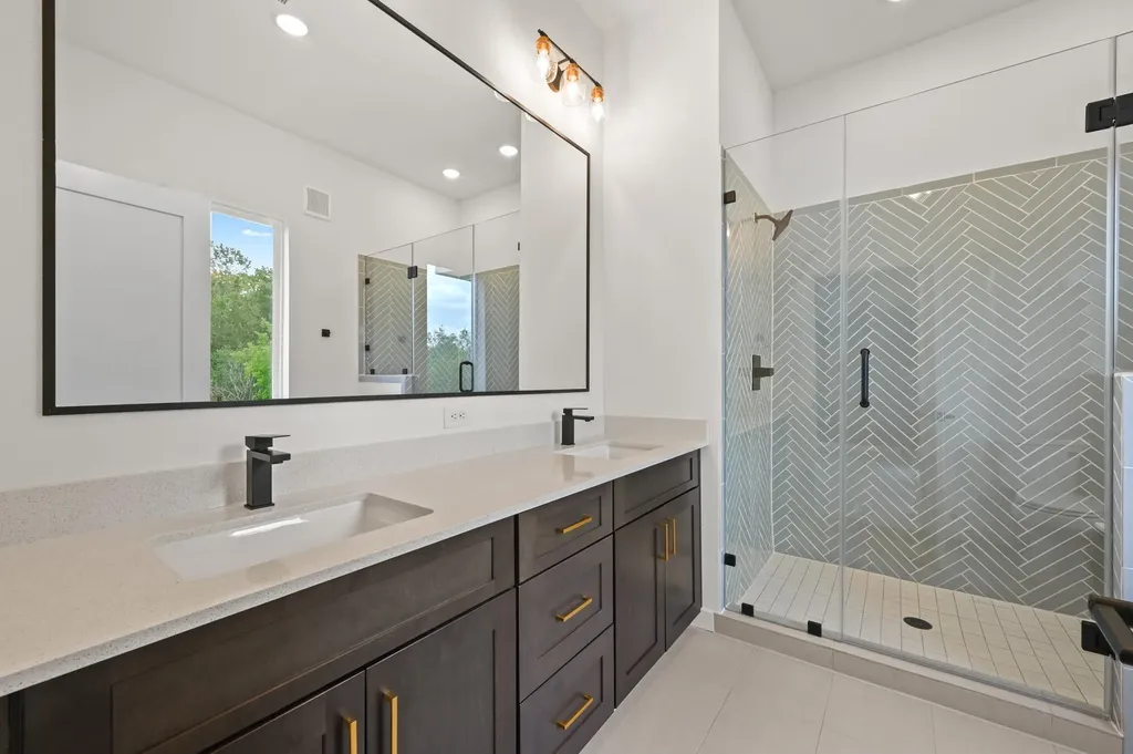 2000 Riverside Farms Road Austin TX 78741