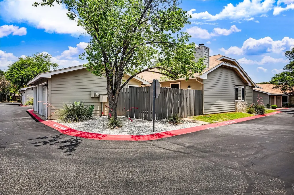 6501 Brush Country Road Austin TX 78749