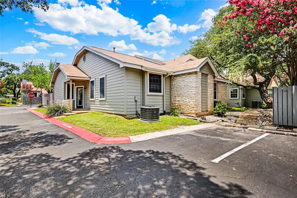 6501 Brush Country Road Austin TX 78749