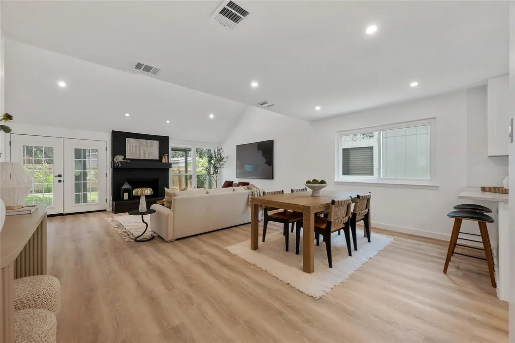 3507 Lovage Drive Austin TX 78727