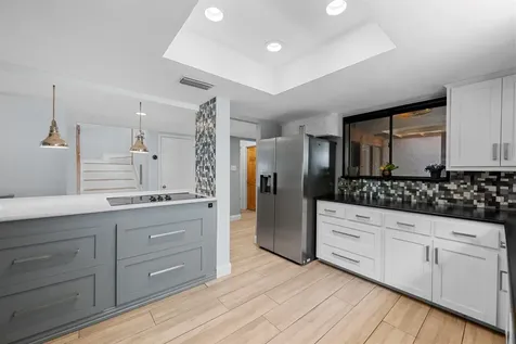 6110 Gardenridge Hollow Austin TX 78750