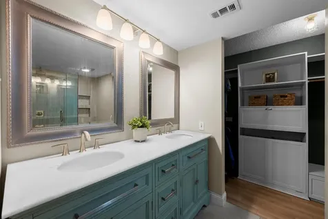 6110 Gardenridge Hollow Austin TX 78750