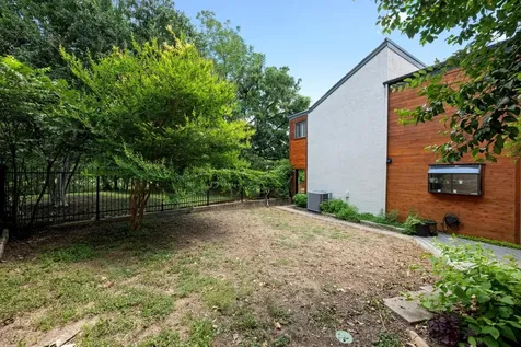 6110 Gardenridge Hollow Austin TX 78750