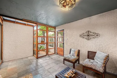 6110 Gardenridge Hollow Austin TX 78750
