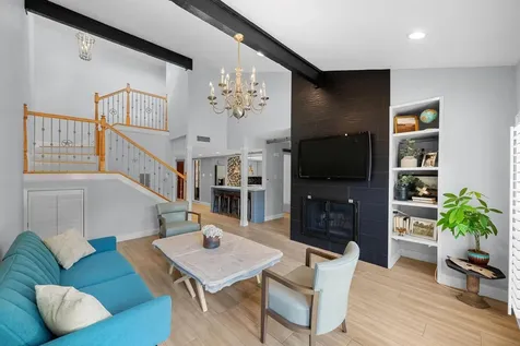 6110 Gardenridge Hollow Austin TX 78750