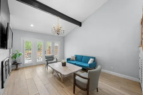 6110 Gardenridge Hollow Austin TX 78750