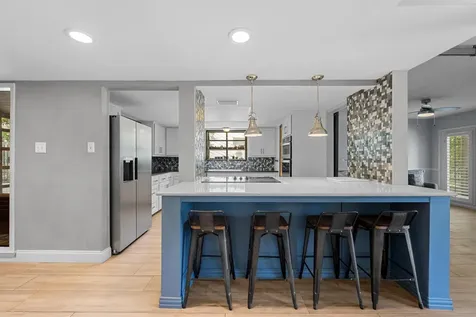6110 Gardenridge Hollow Austin TX 78750