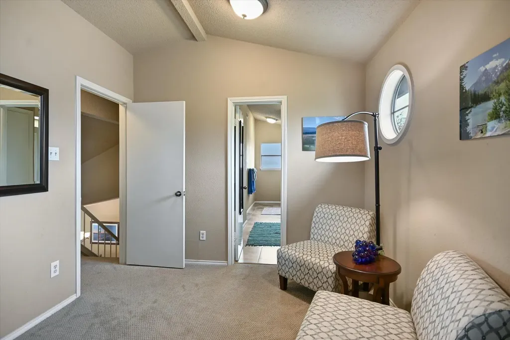 8105 Washita Drive Austin TX 78749