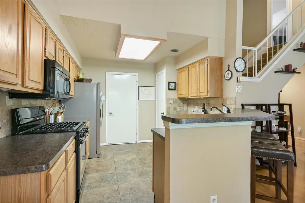 8105 Washita Drive Austin TX 78749