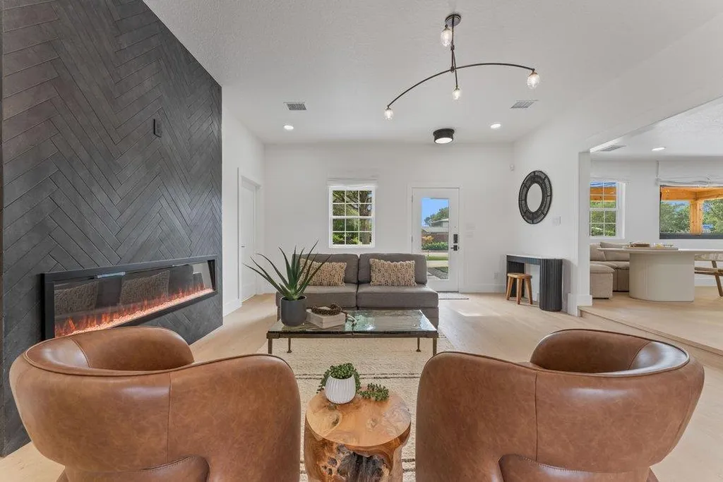 706 Kenilworth Boulevard San Antonio TX 78209
