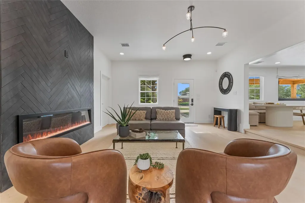 706 Kenilworth Boulevard San Antonio TX 78209