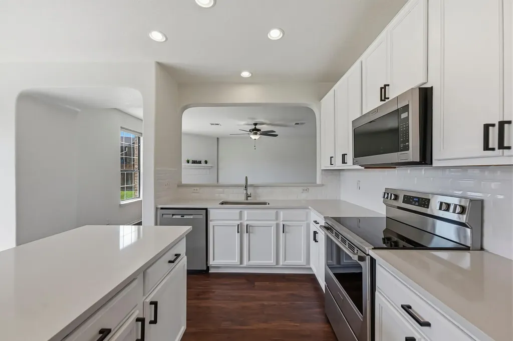 380 Apricot Drive Kyle TX 78640