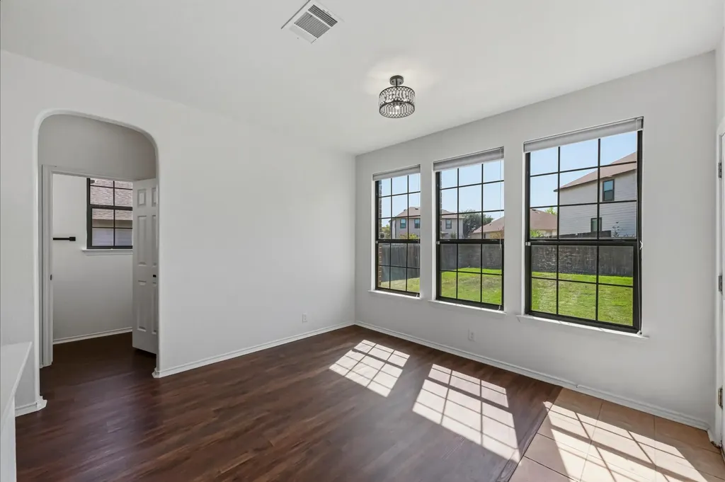 380 Apricot Drive Kyle TX 78640