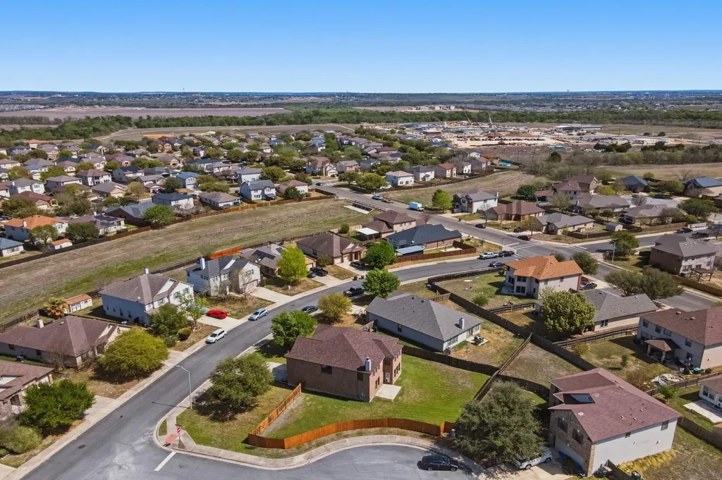 380 Apricot Drive Kyle TX 78640