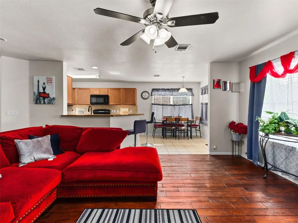 348 King Elder Lane Leander TX 78641