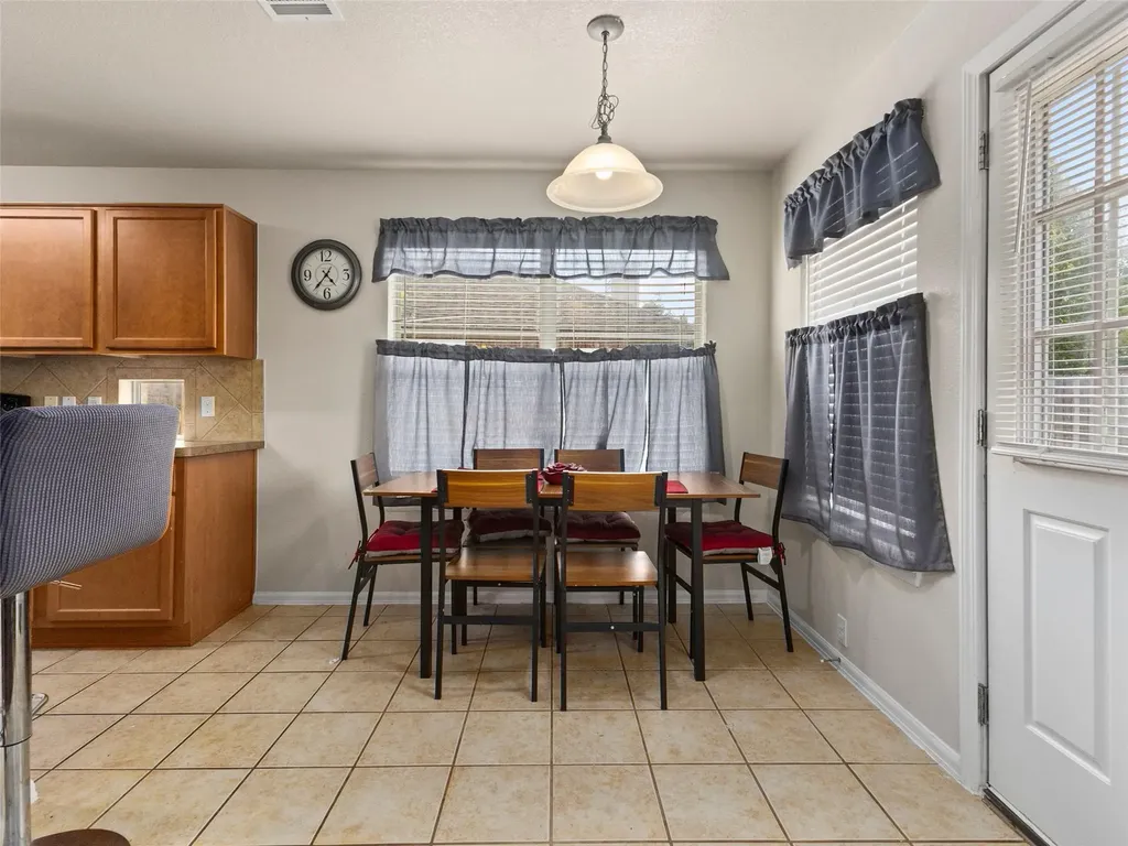 348 King Elder Lane Leander TX 78641