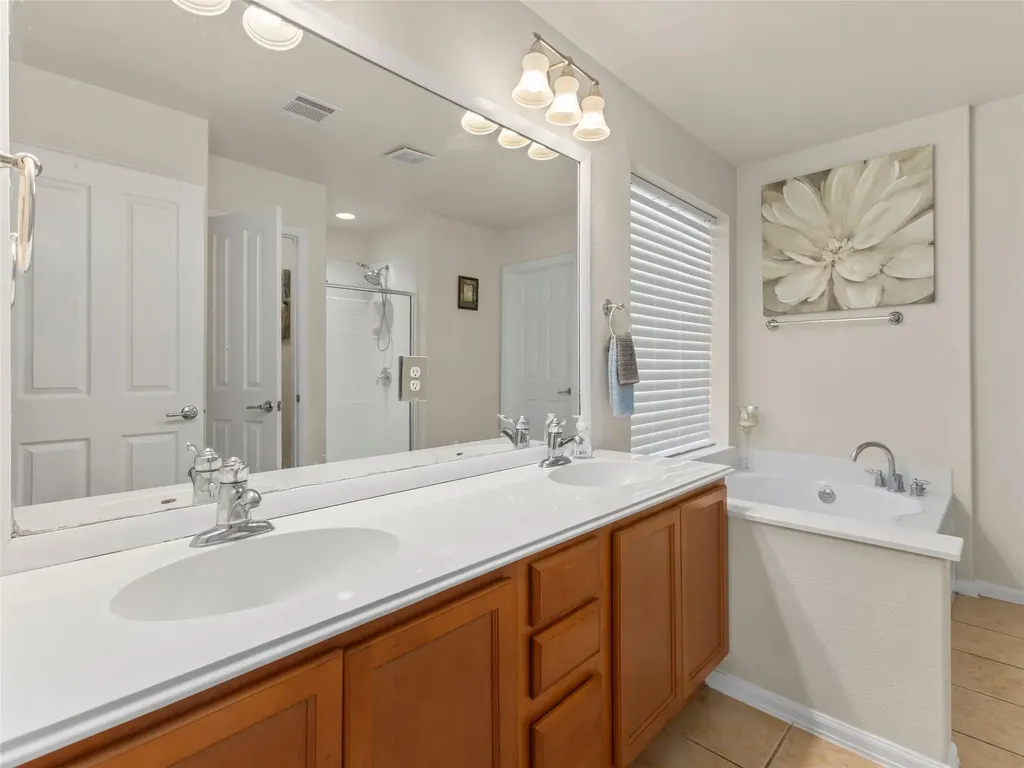 348 King Elder Lane Leander TX 78641