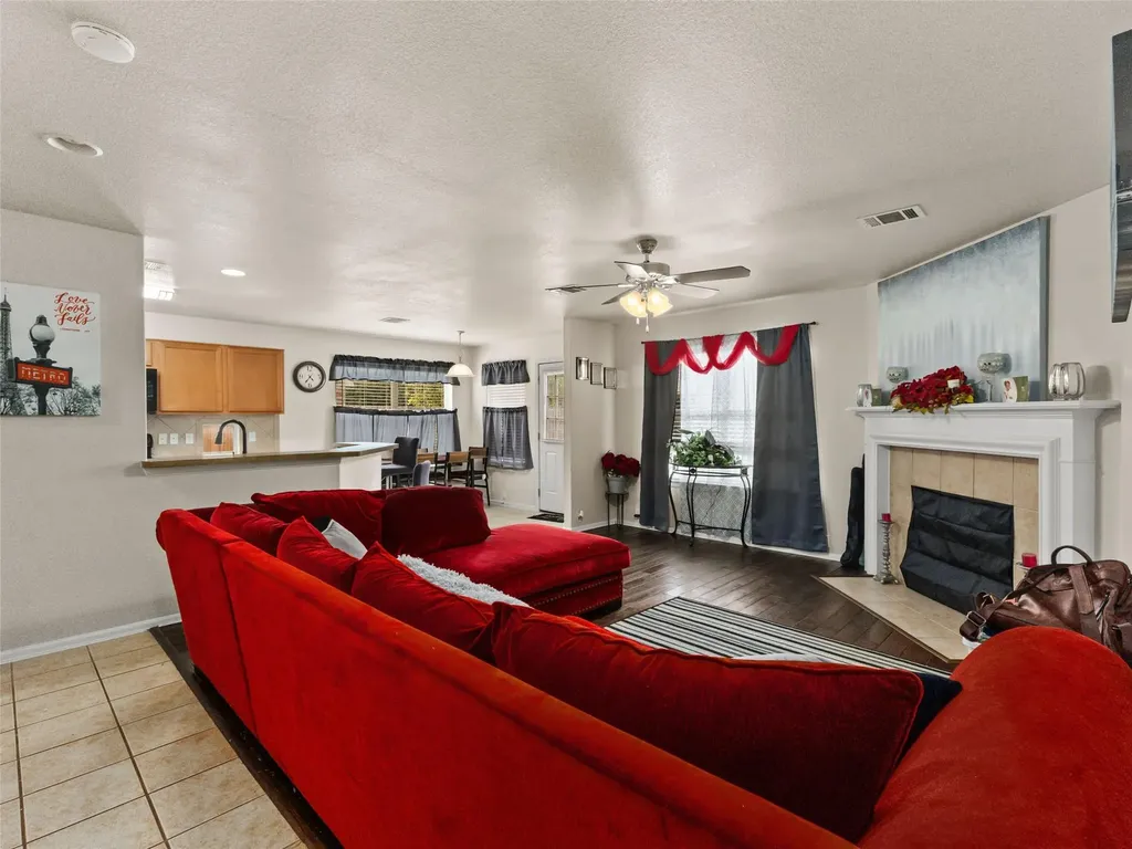 348 King Elder Lane Leander TX 78641