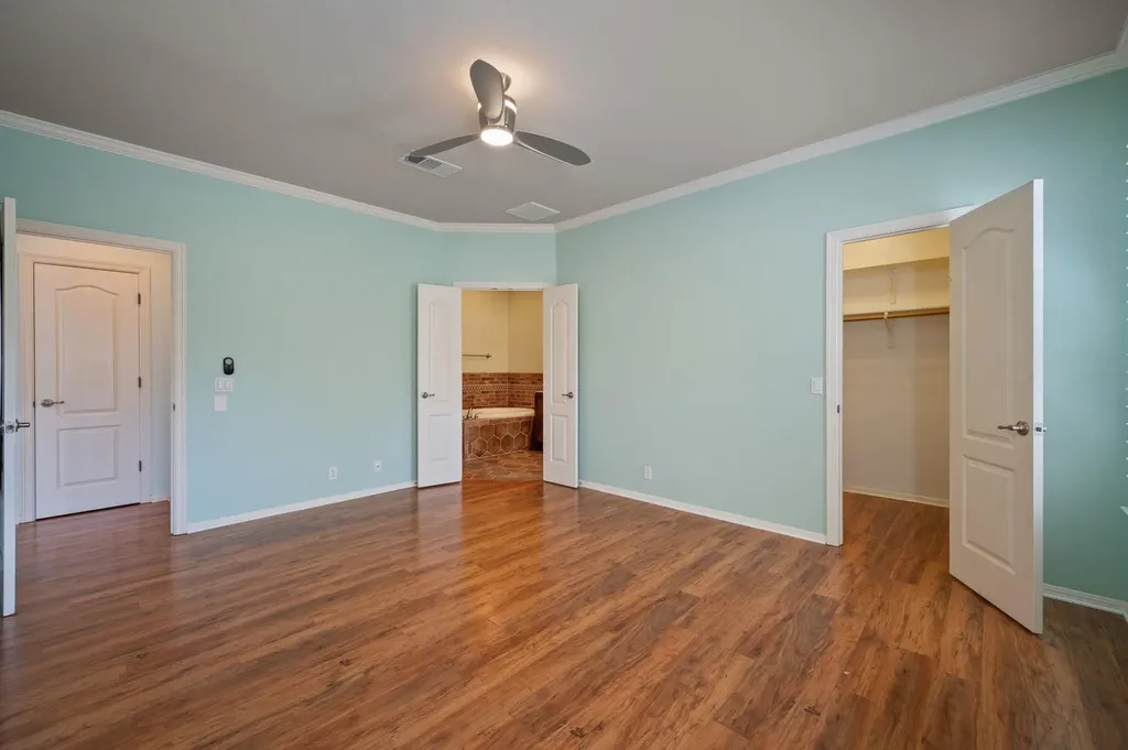4229 Johns Light Drive Austin TX 78727