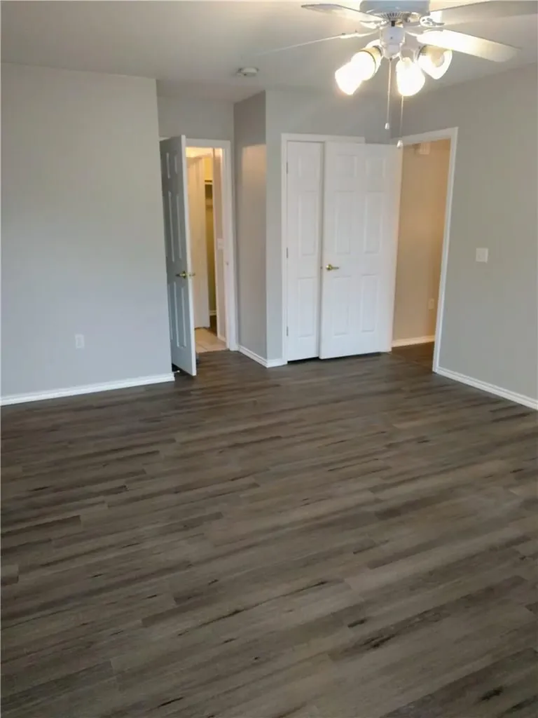 1121 Terry Drive Austin TX 78721