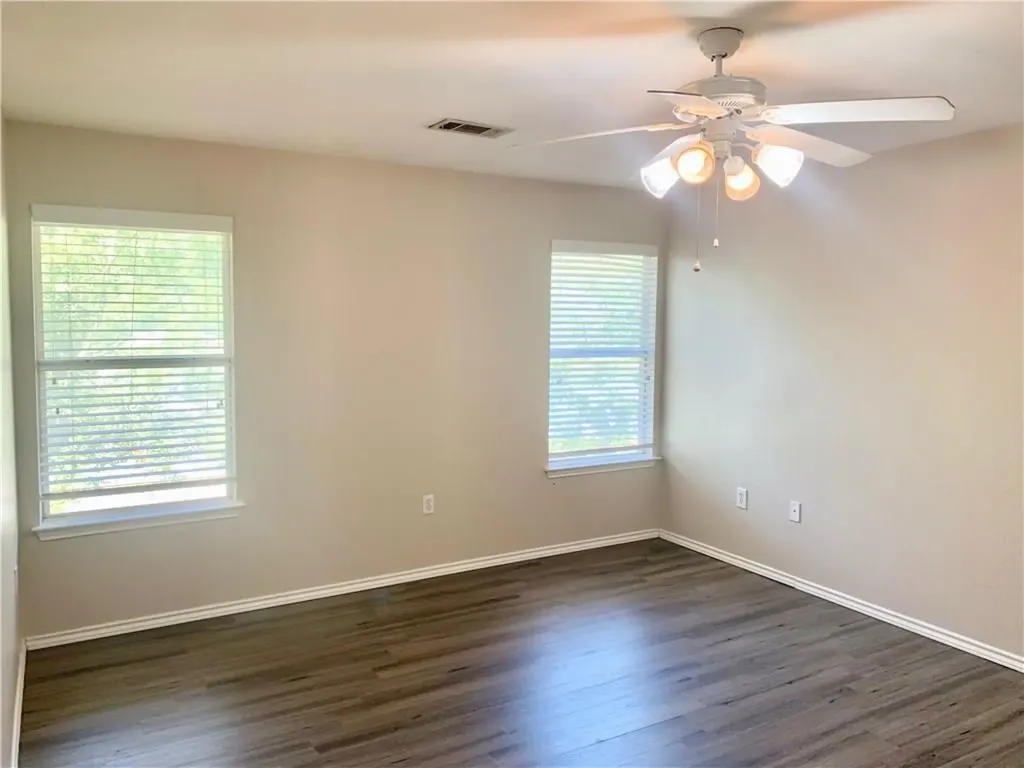1121 Terry Drive Austin TX 78721