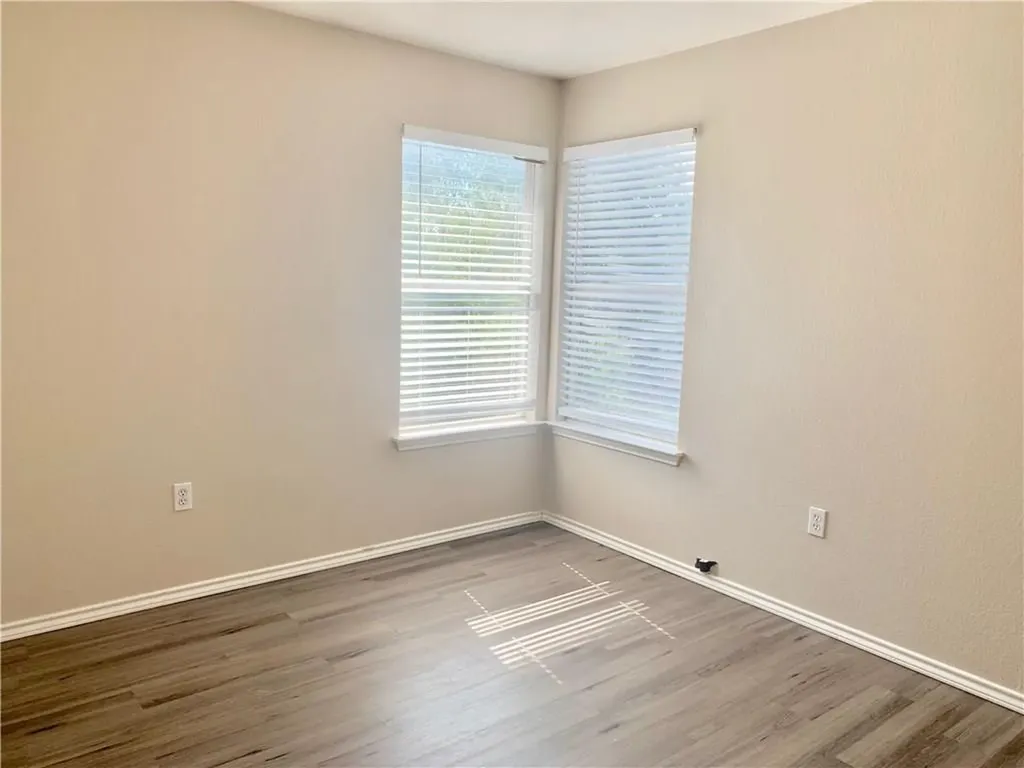 1121 Terry Drive Austin TX 78721