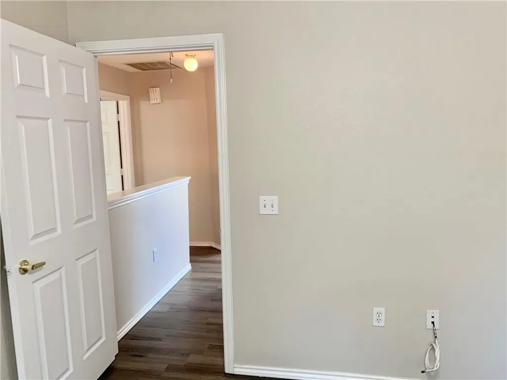 1121 Terry Drive Austin TX 78721