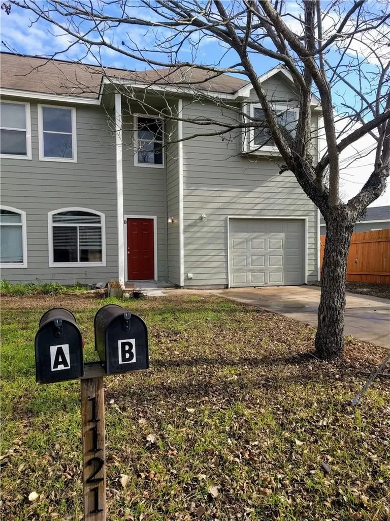 1121 Terry Drive Austin TX 78721