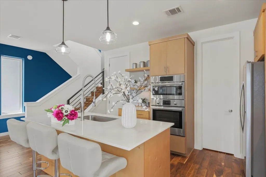 2301 Bluebonnet Lane Austin TX 78704