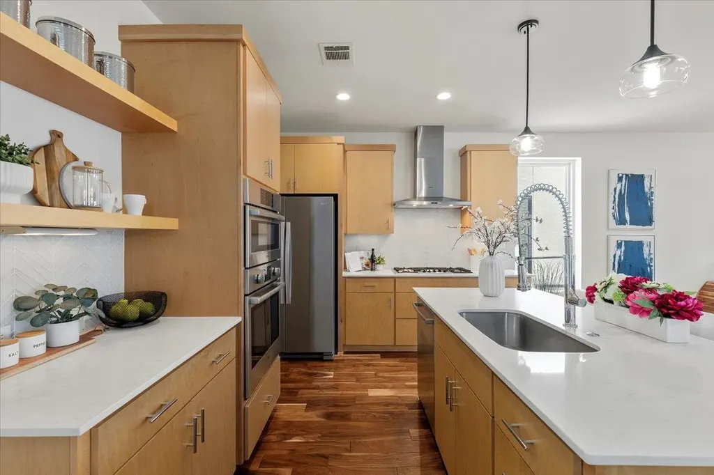 2301 Bluebonnet Lane Austin TX 78704