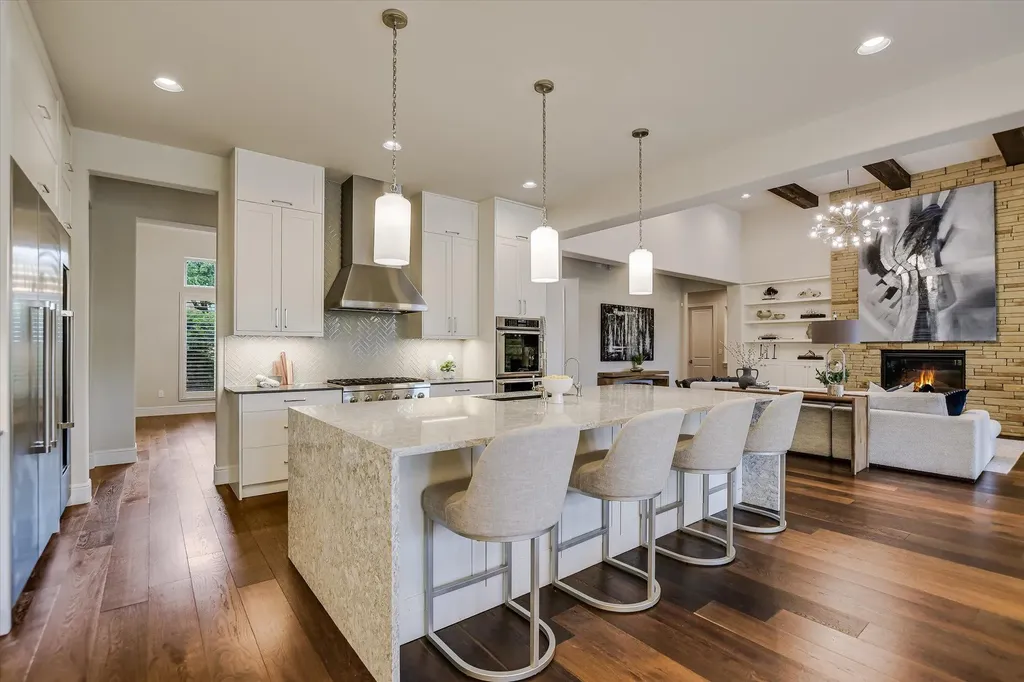 14413 Piper Glen Drive Austin TX 78738