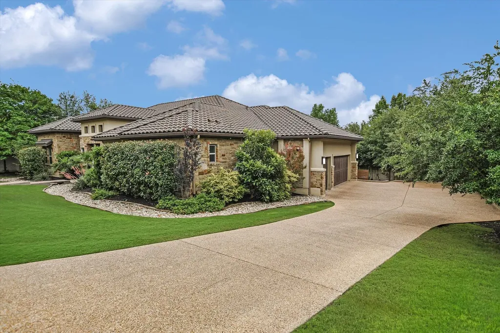 14413 Piper Glen Drive Austin TX 78738
