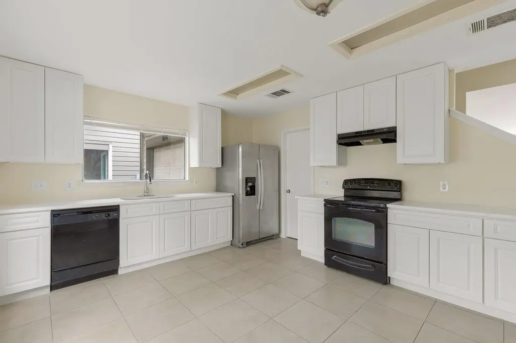 10341 Garbacz Drive Austin TX 78748